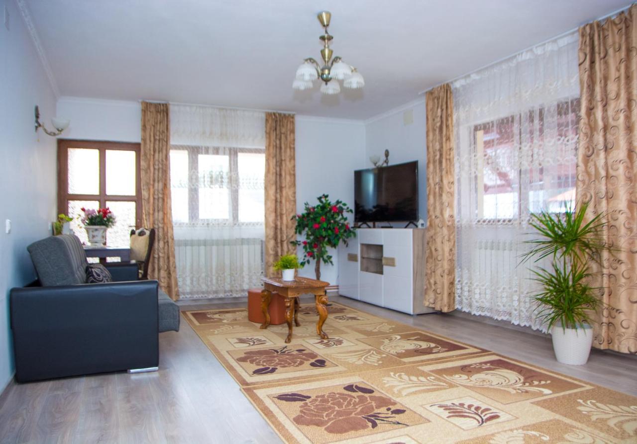 Appartamento Casa Stefania 1 Călimăneşti Esterno foto